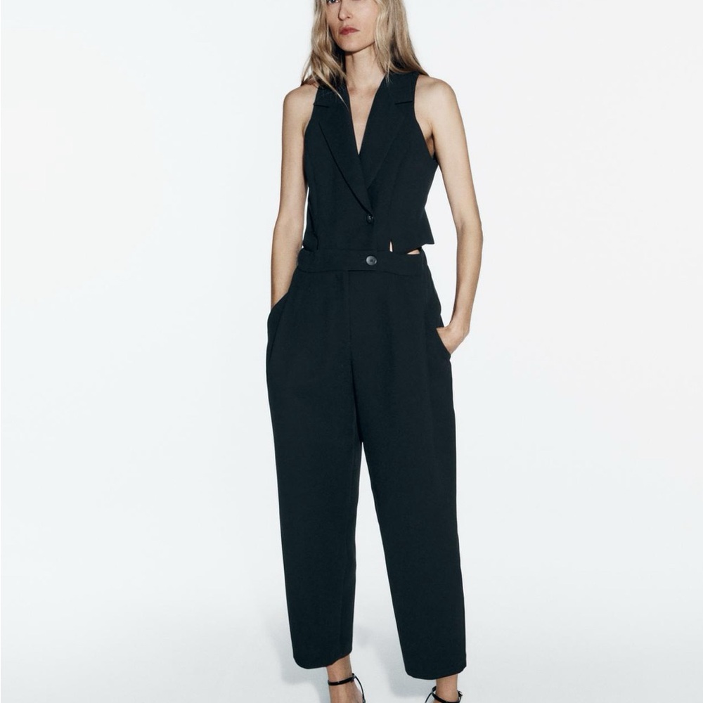 Pleated vest pants jumpsuit